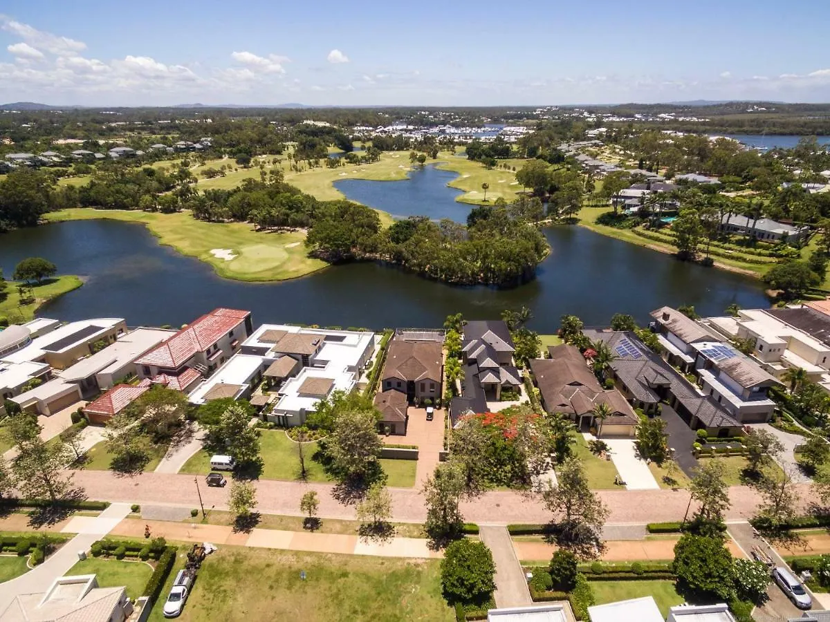 Feriehus Tranquillity On The Lake Sommerhus Gold Coast Australien